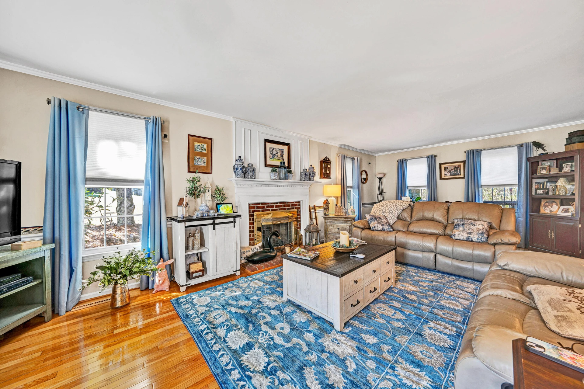 277 Teel CT - Photo 4