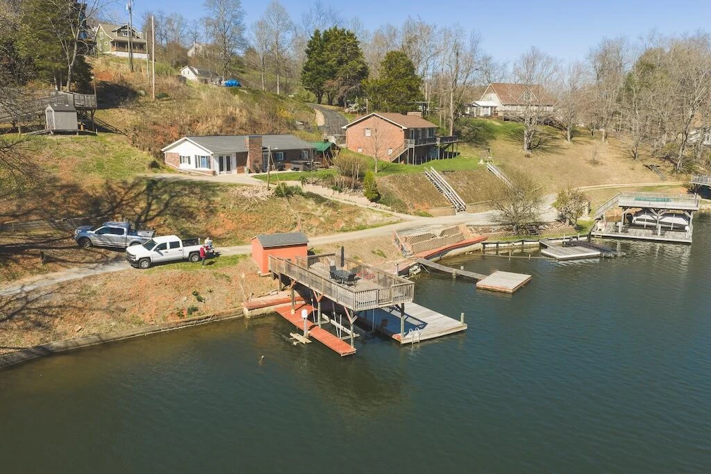 6321 H Smith DR