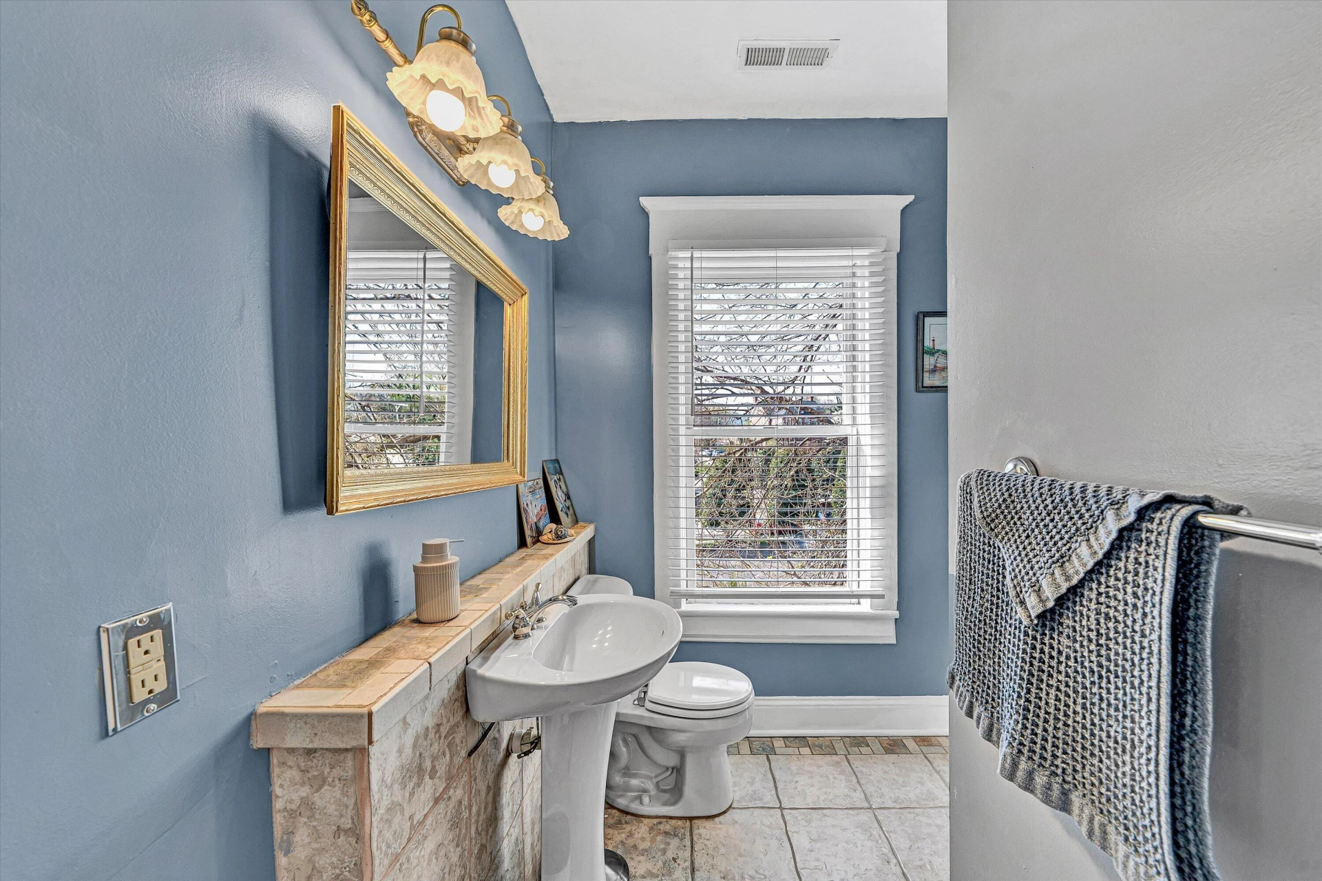 346 Allison AVE - Photo 34