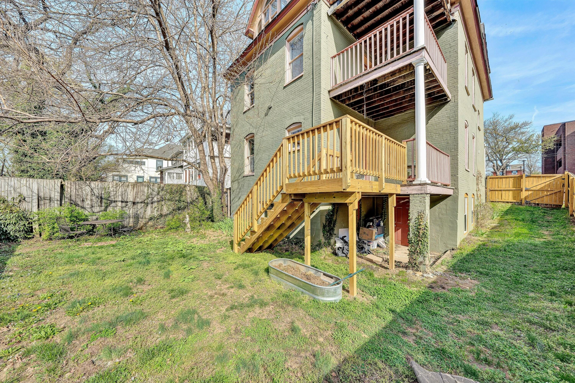 346 Allison AVE - Photo 46