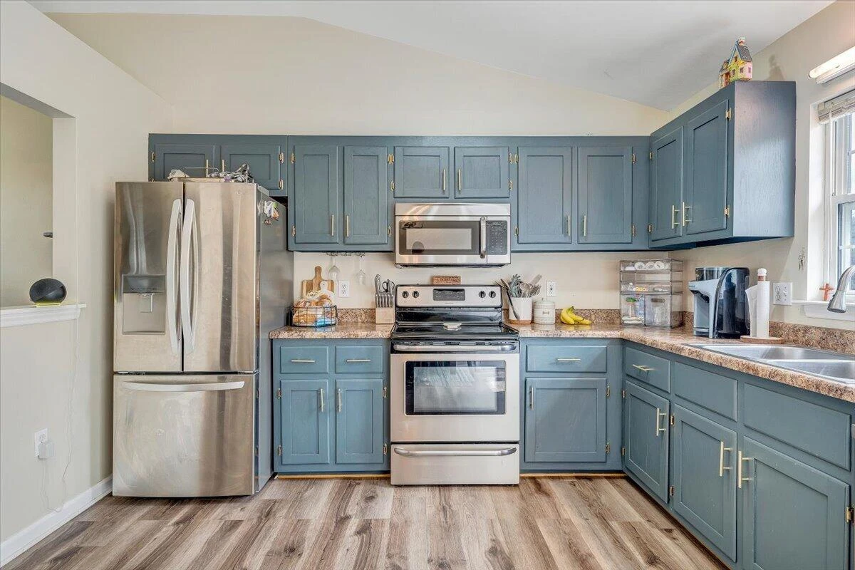 4926 Northwood DR - Photo 10