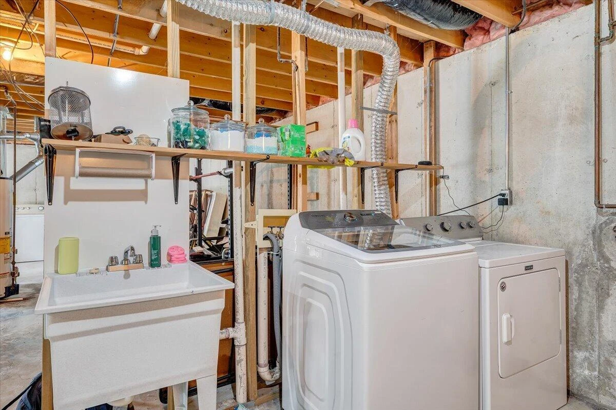 4926 Northwood DR - Photo 26