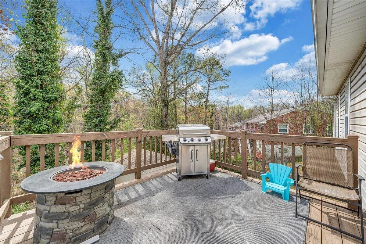 4926 Northwood DR - Photo 30