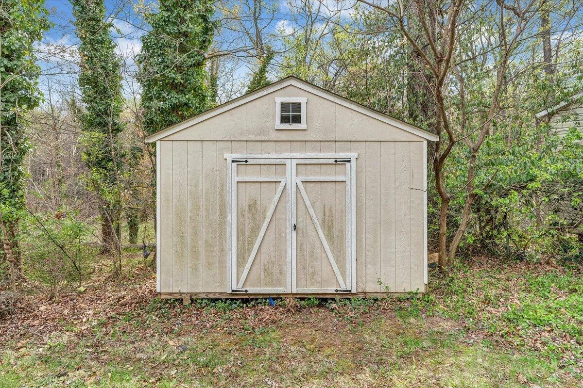 4926 Northwood DR - Photo 32
