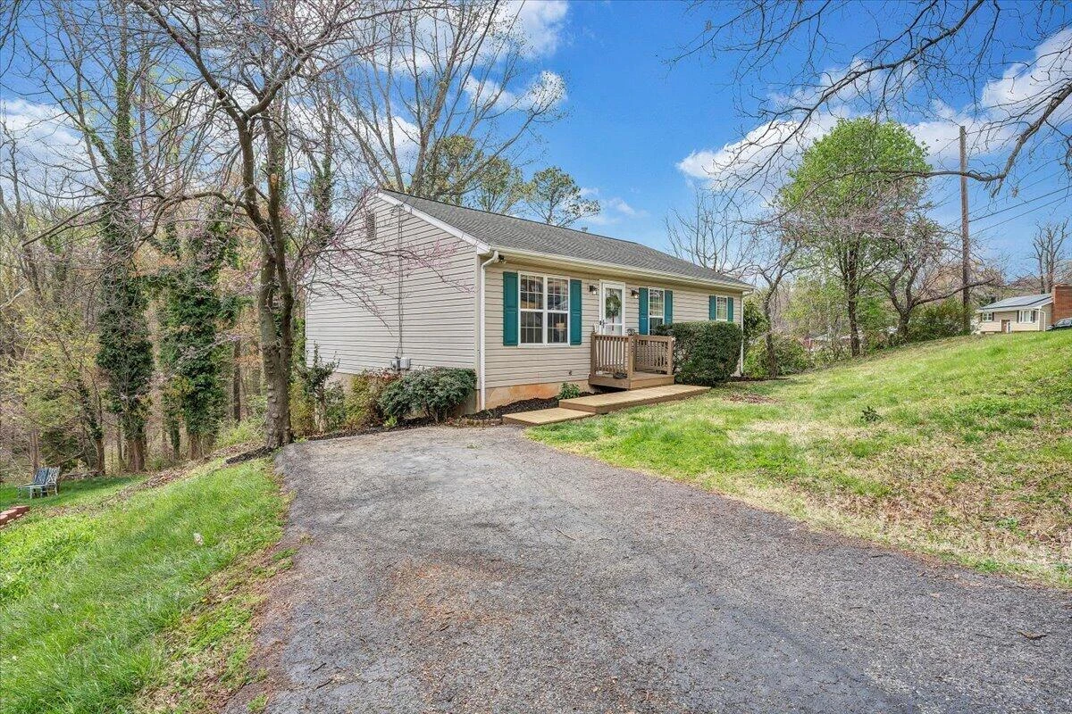 4926 Northwood DR - Photo 36