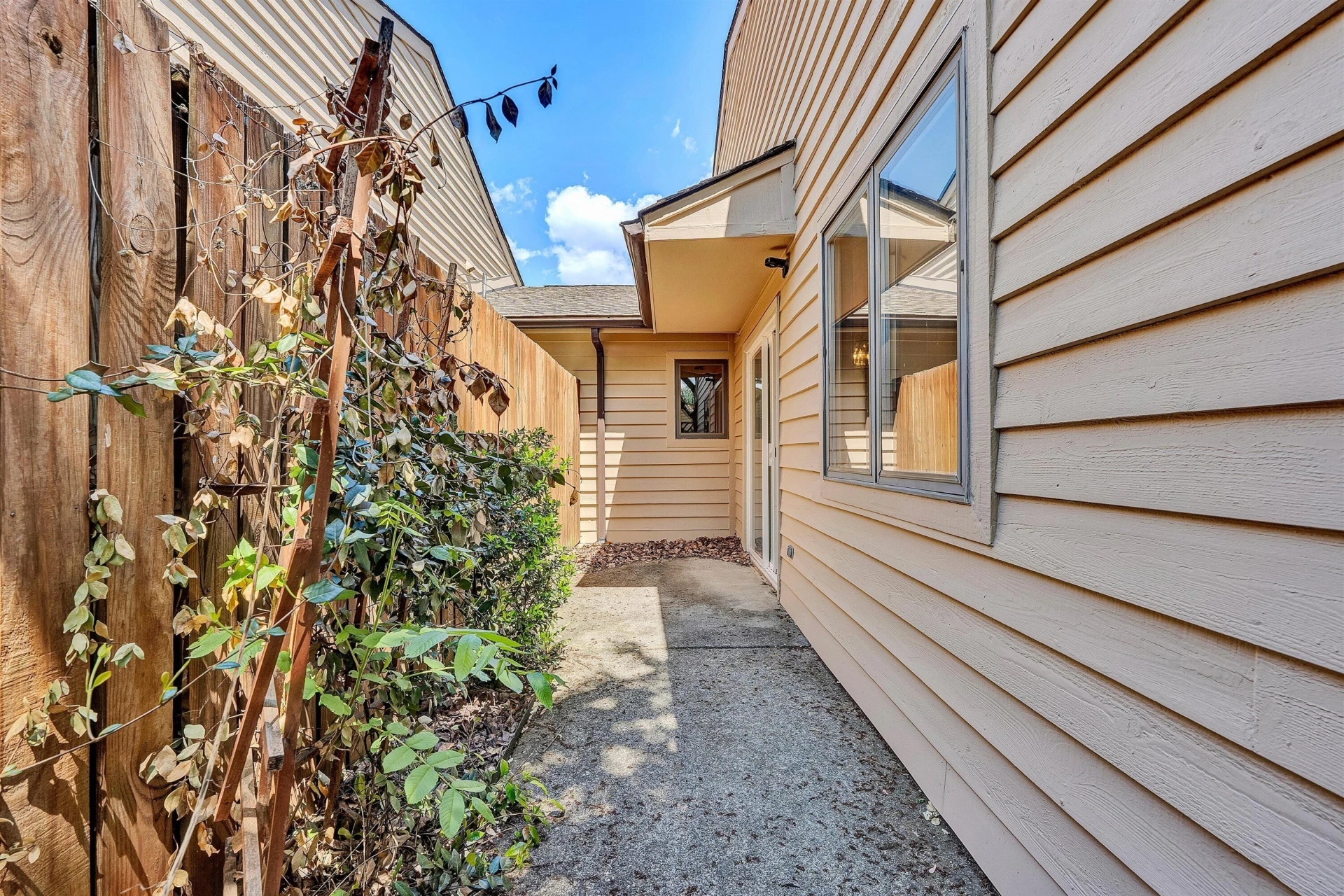 407 Windward DR SW - Photo 25