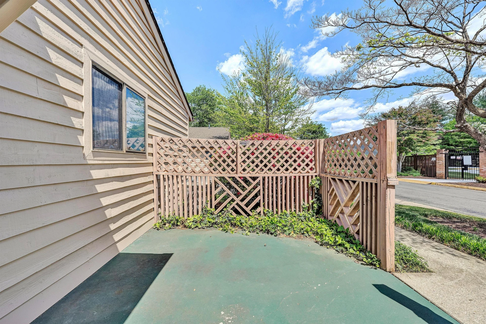 407 Windward DR SW - Photo 27
