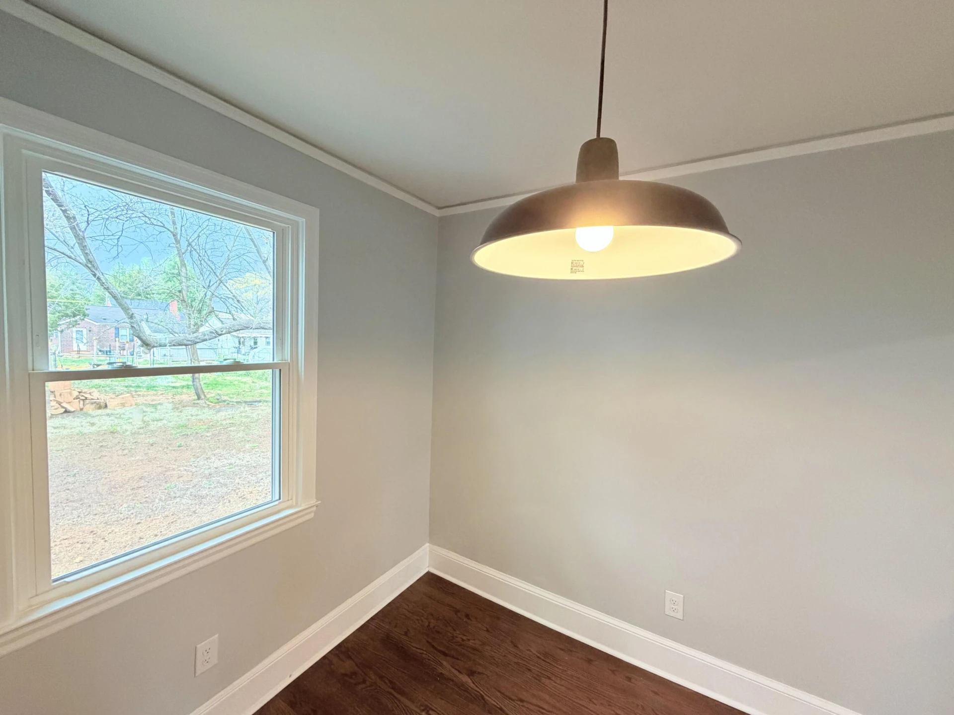 3420 Oaklawn AVE - Photo 11
