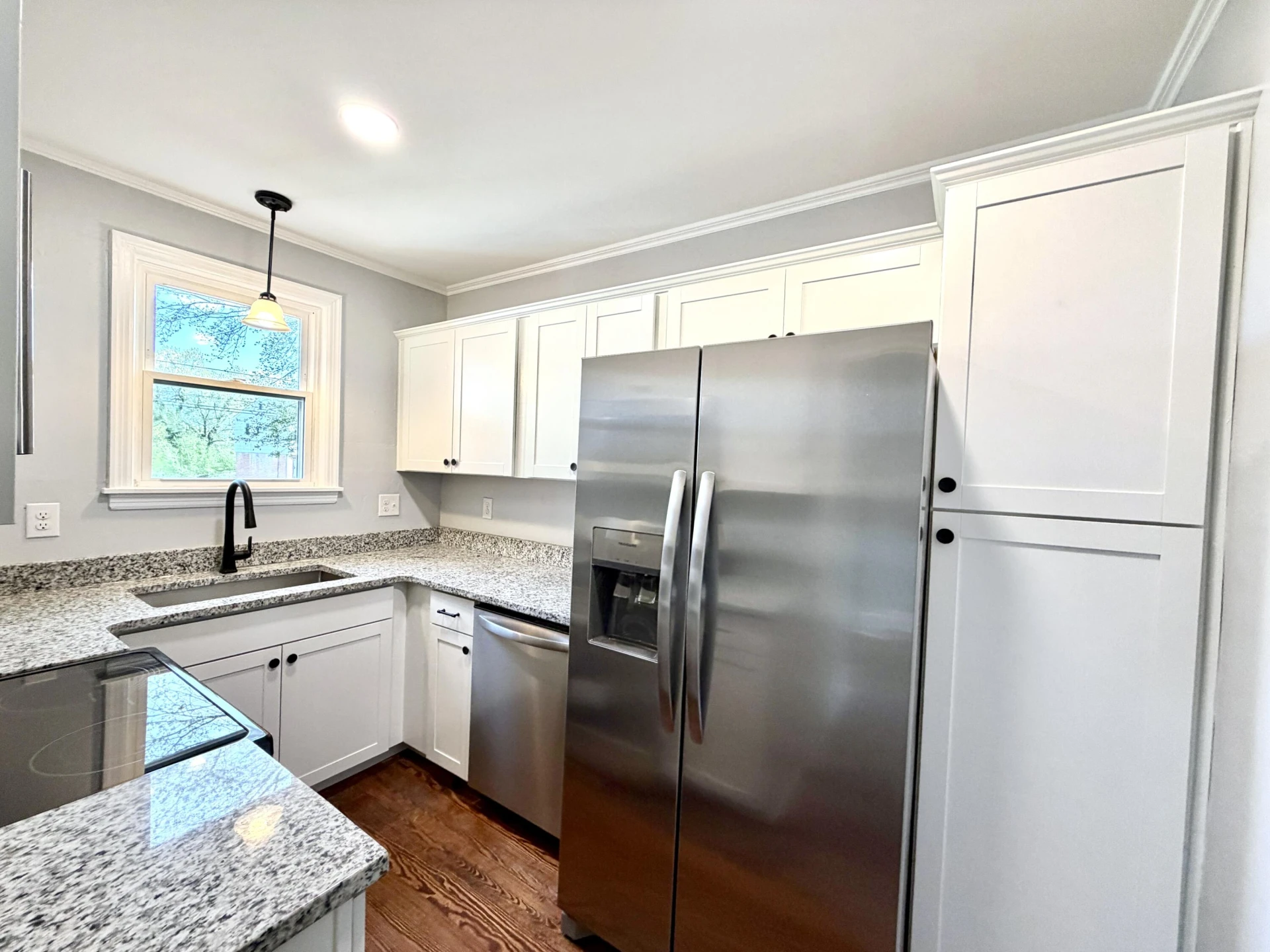 3420 Oaklawn AVE - Photo 4