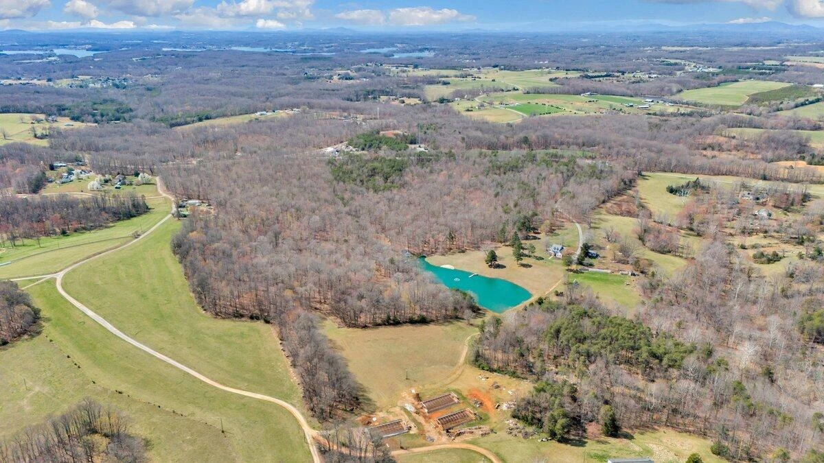 2844 Fairview Church RD - Photo 89
