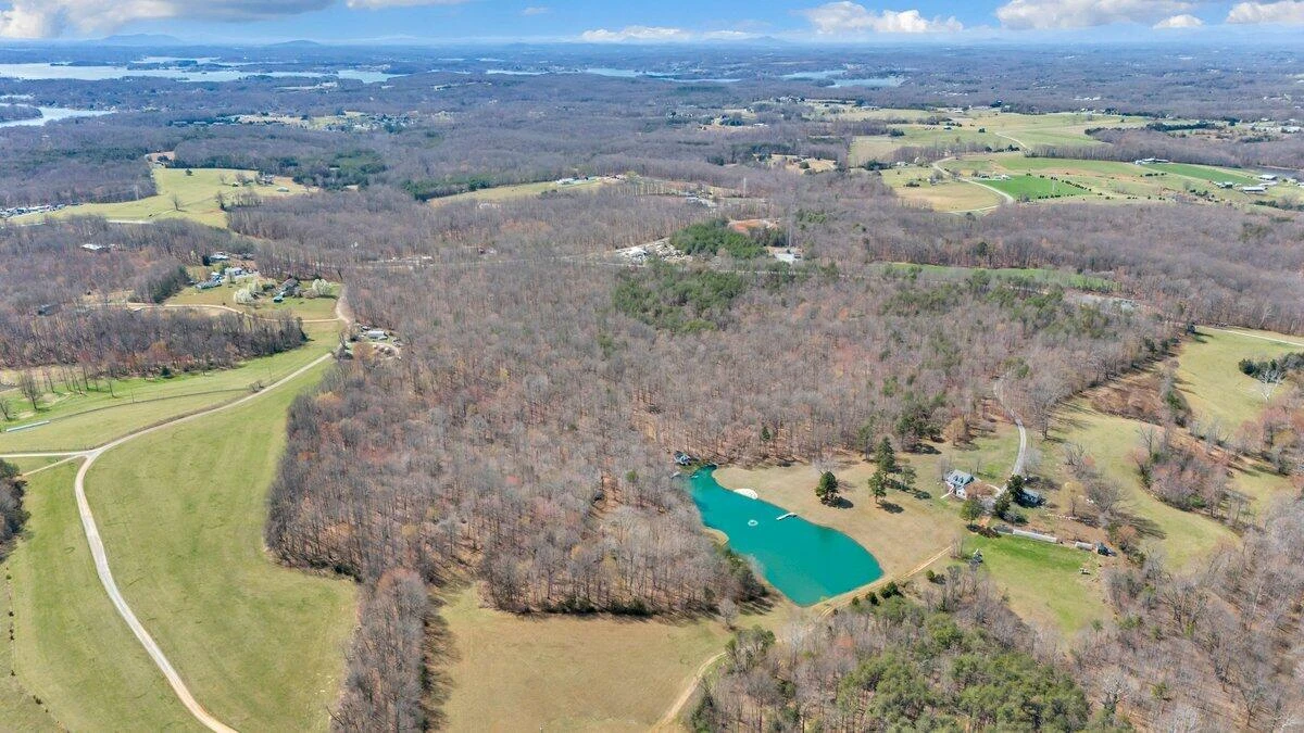 2844 Fairview Church RD - Photo 90
