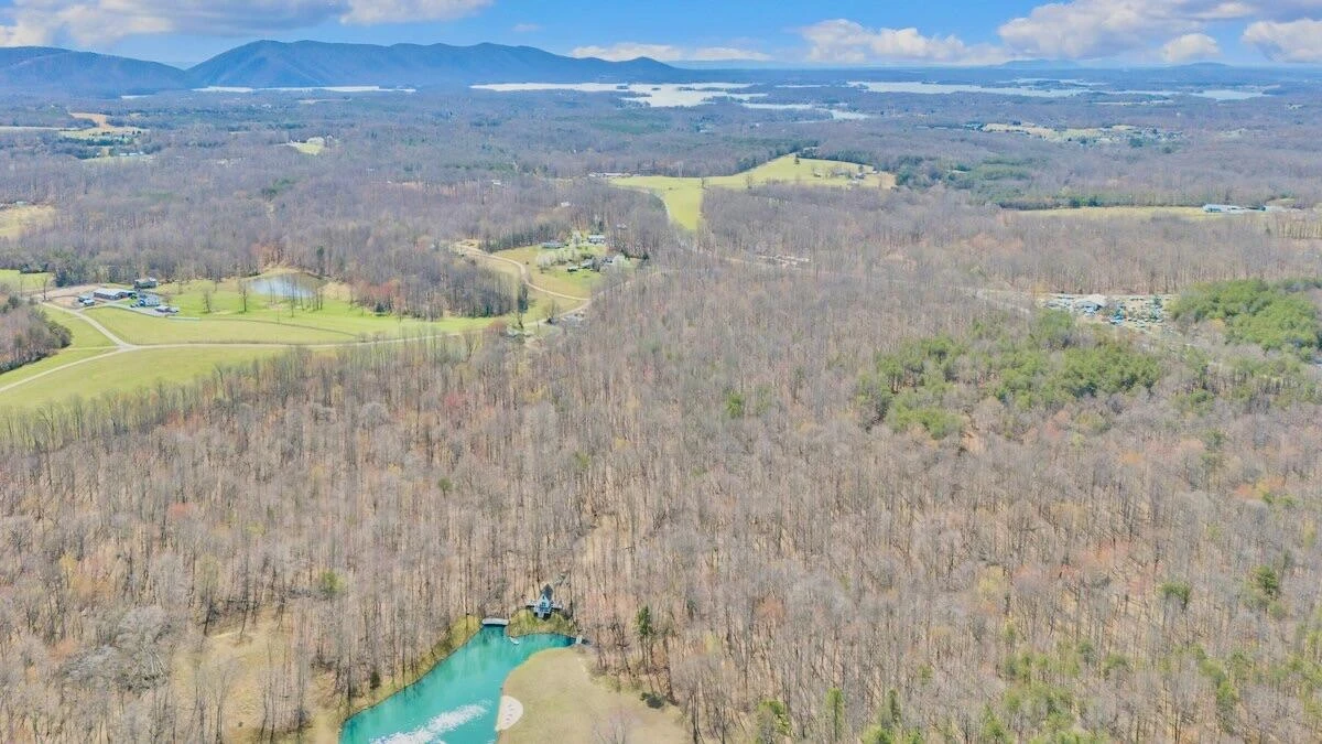 2844 Fairview Church RD - Photo 94