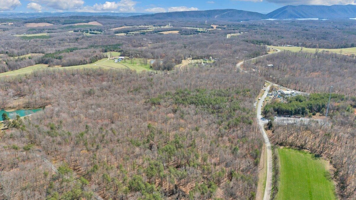 2844 Fairview Church RD - Photo 96
