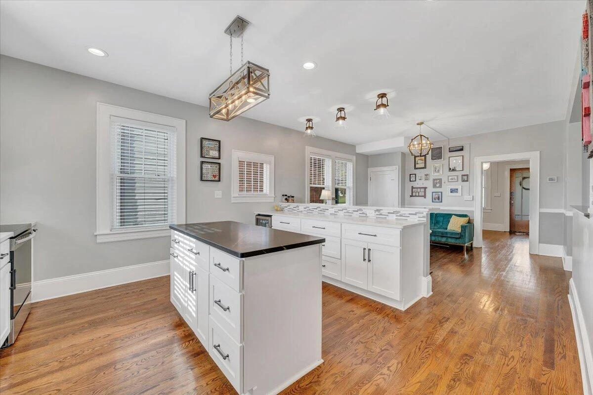 1518 Langhorne ST - Photo 9