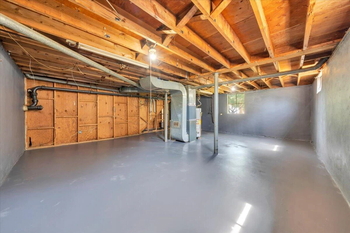 4417 Holmes ST - Photo 22