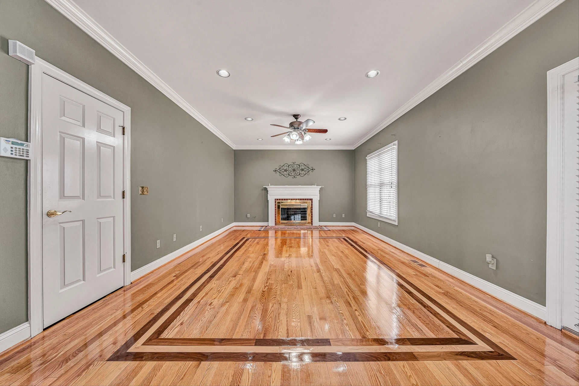 8317 Cardington DR - Photo 16