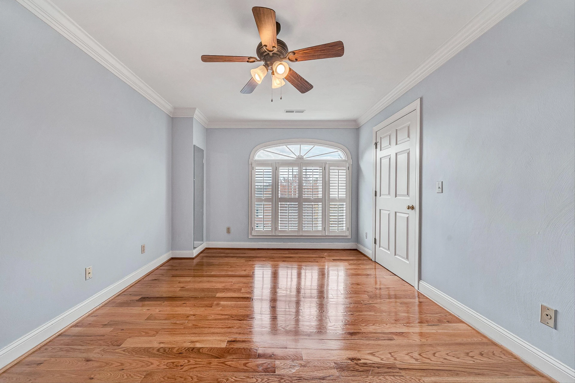 8317 Cardington DR - Photo 30