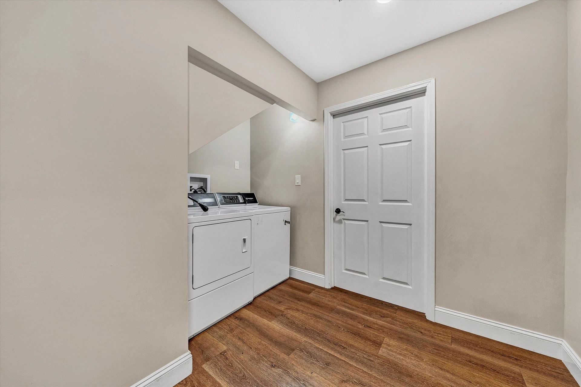 83 Springview CT - Photo 33