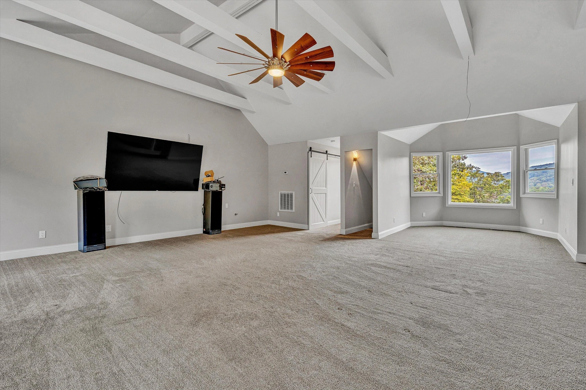 83 Springview CT - Photo 37