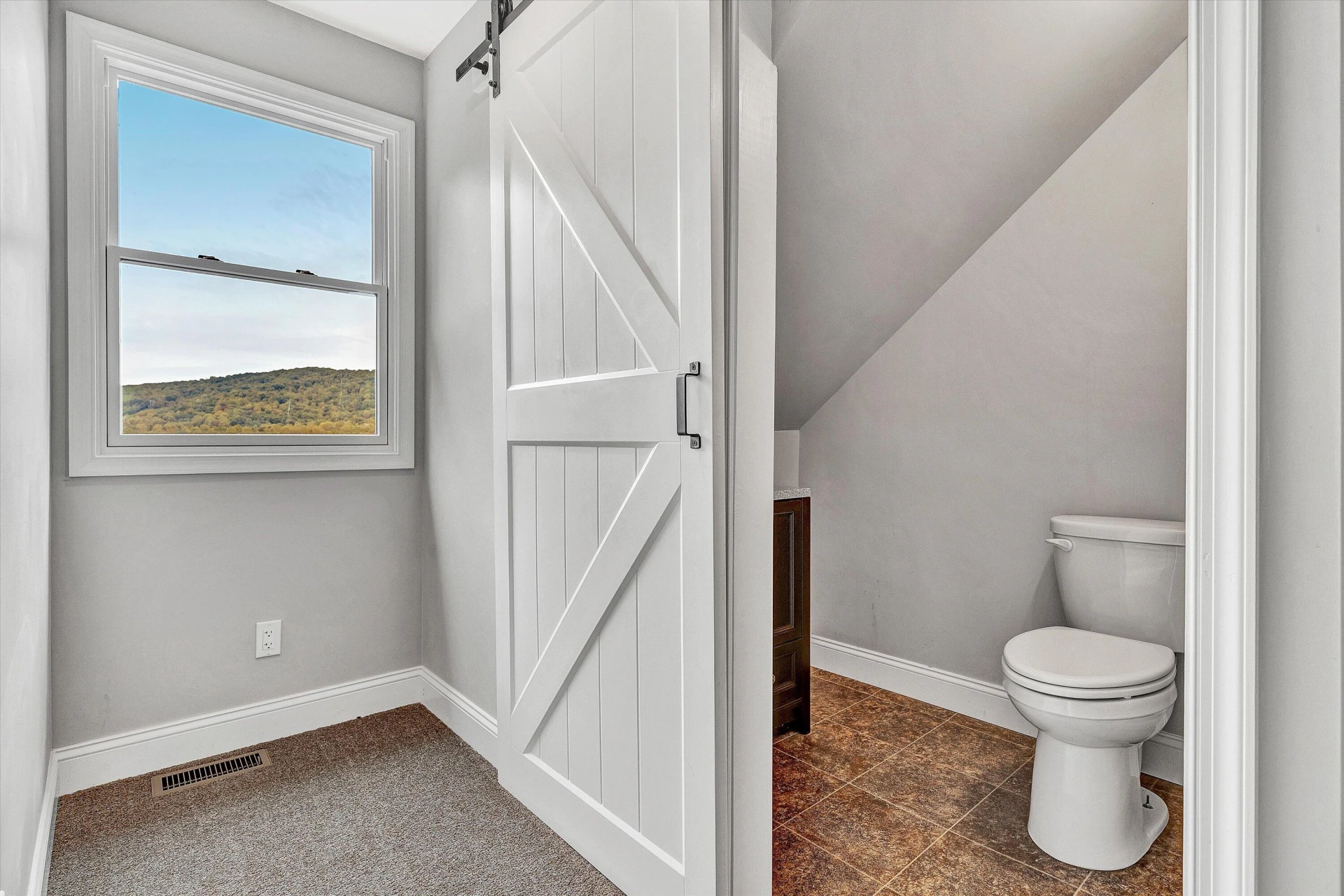 83 Springview CT - Photo 38