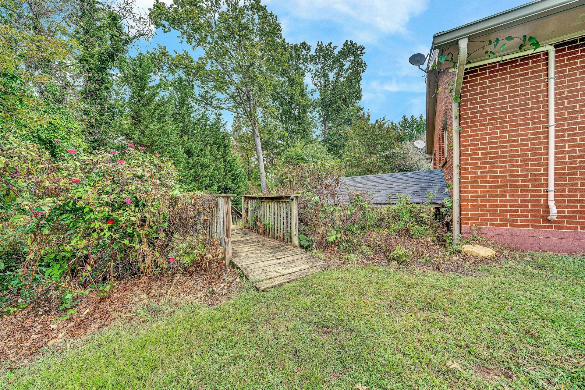 83 Springview CT - Photo 55