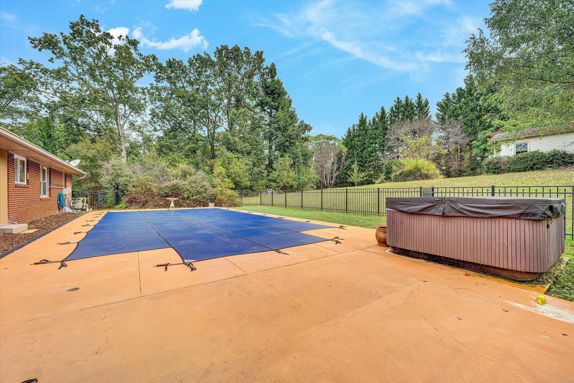 83 Springview CT - Photo 57