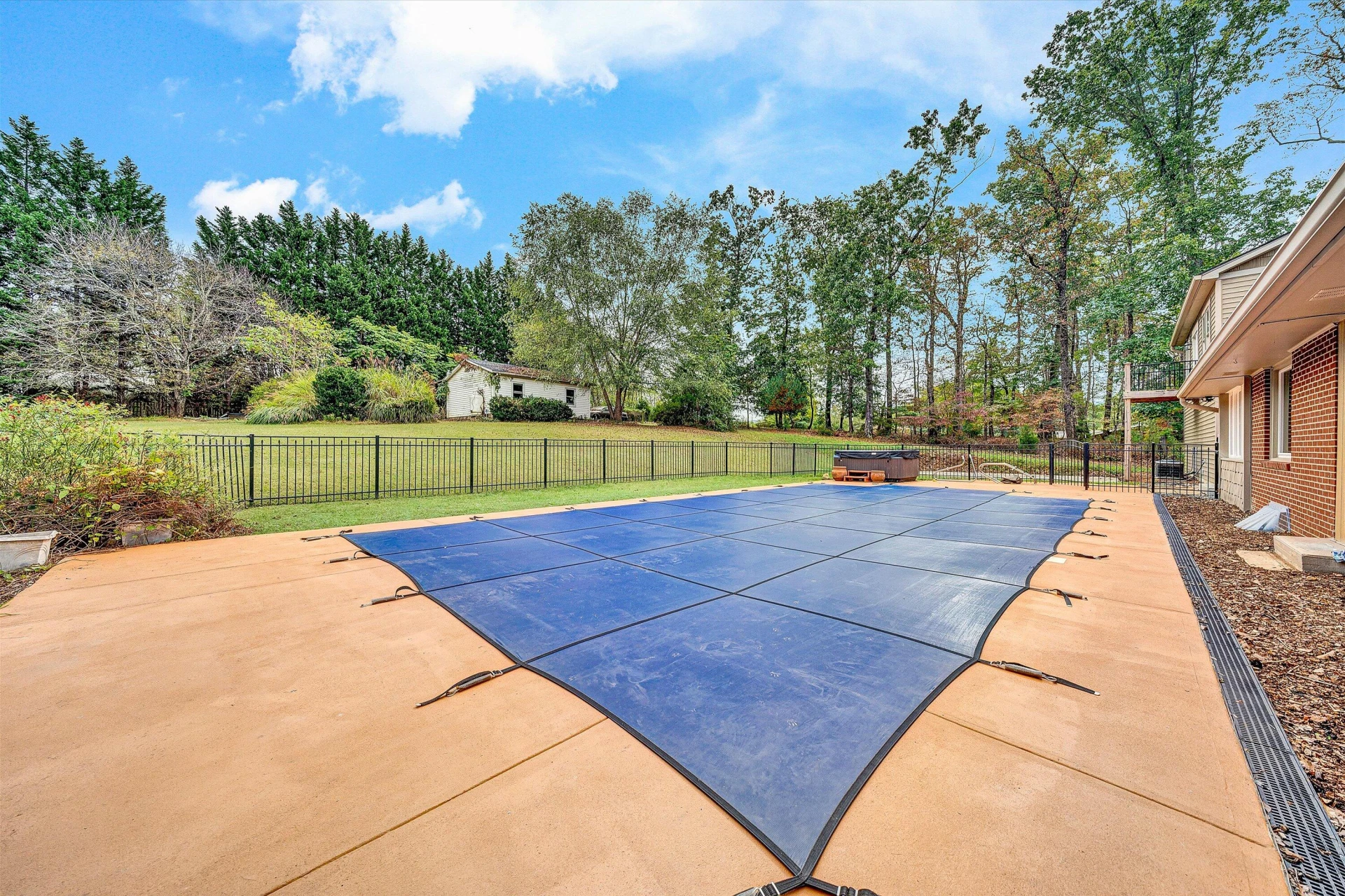 83 Springview CT - Photo 60