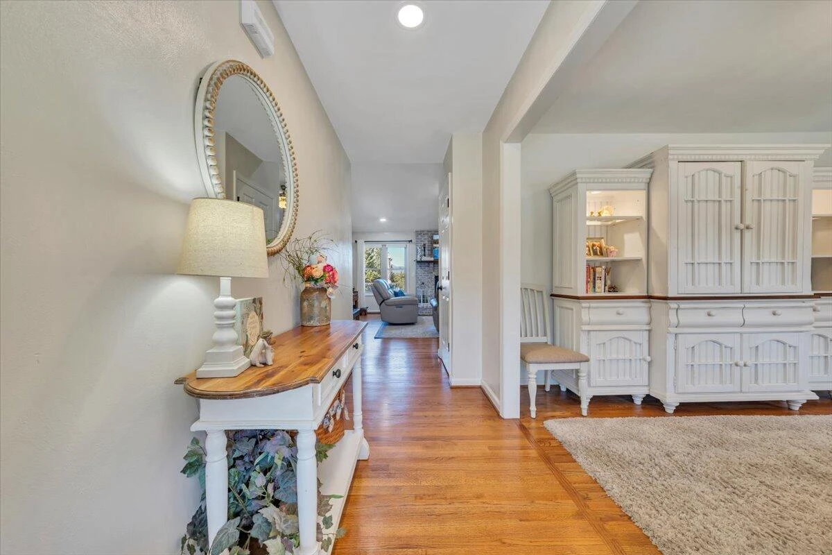 55 Murray CT - Photo 8