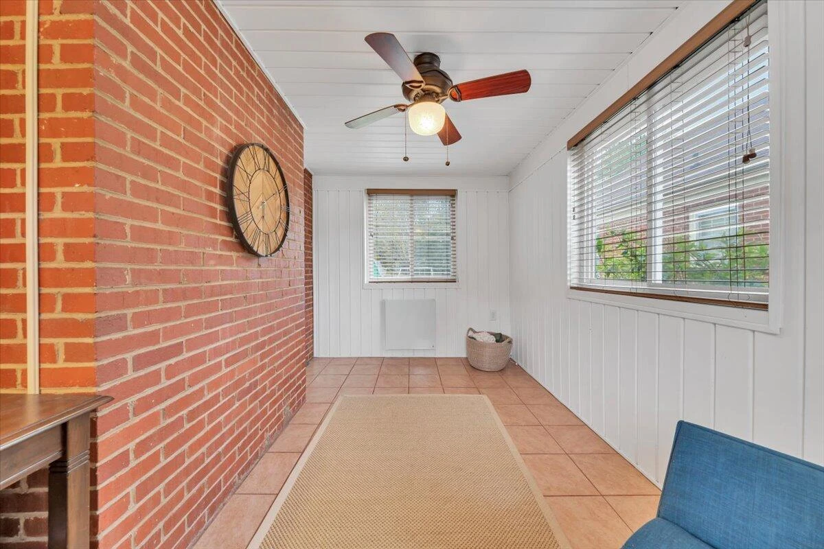 2316 Fairway DR - Photo 16