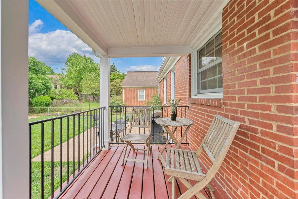 2316 Fairway DR - Photo 43
