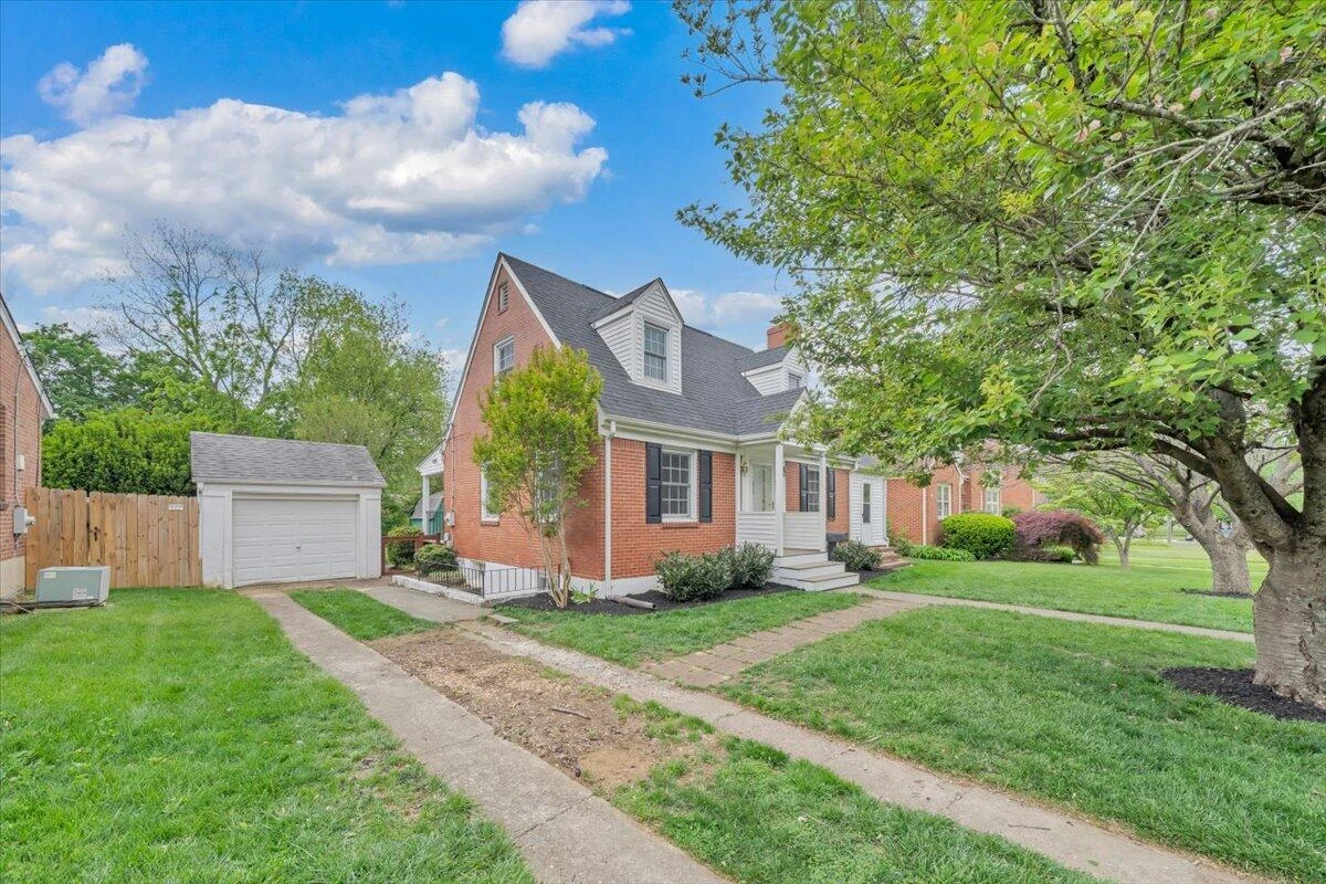 2316 Fairway DR - Photo 52