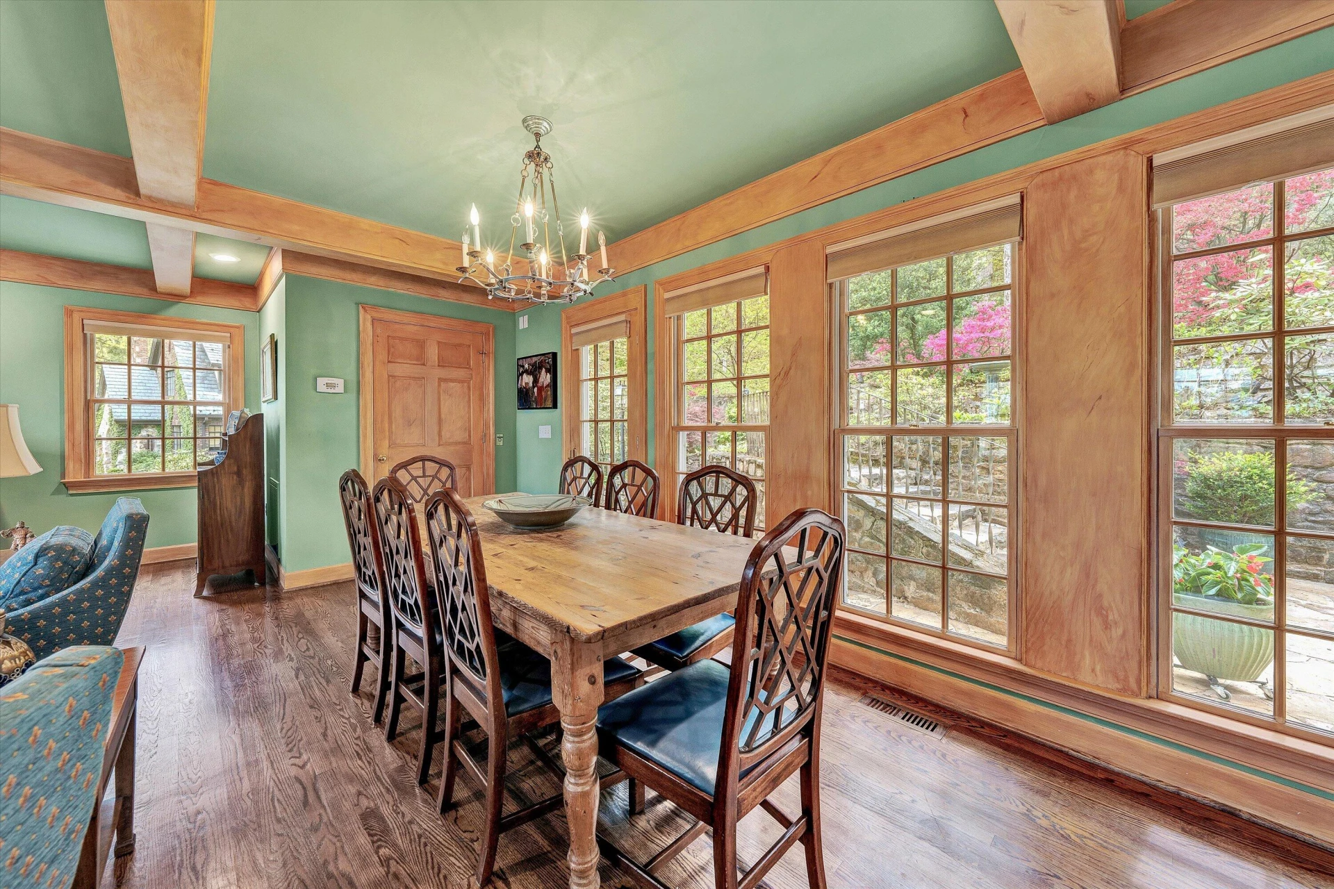 2438 Robin Hood RD - Photo 27