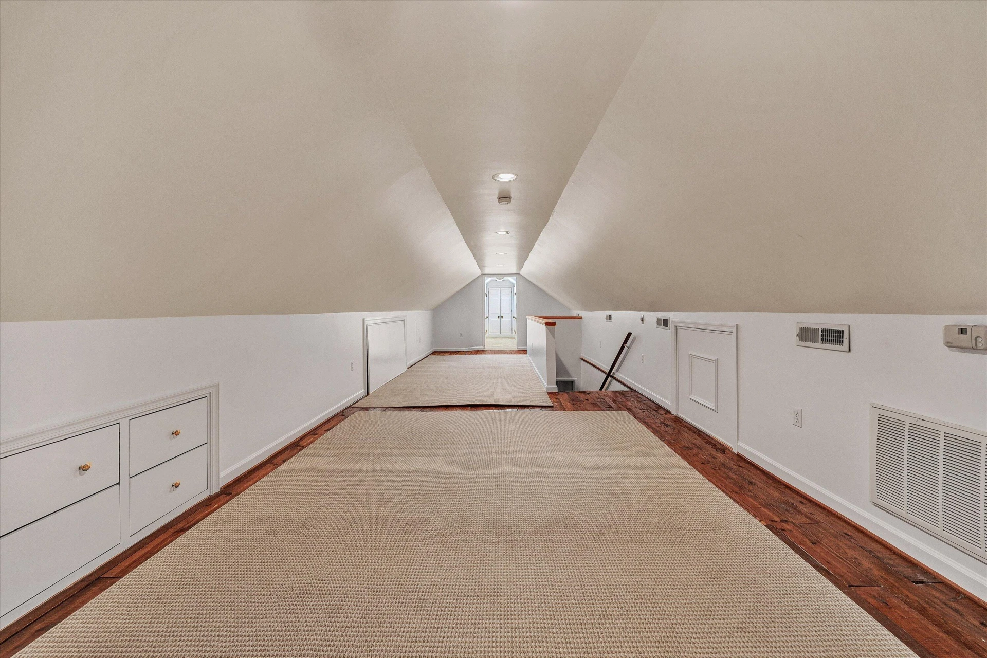 2438 Robin Hood RD - Photo 54