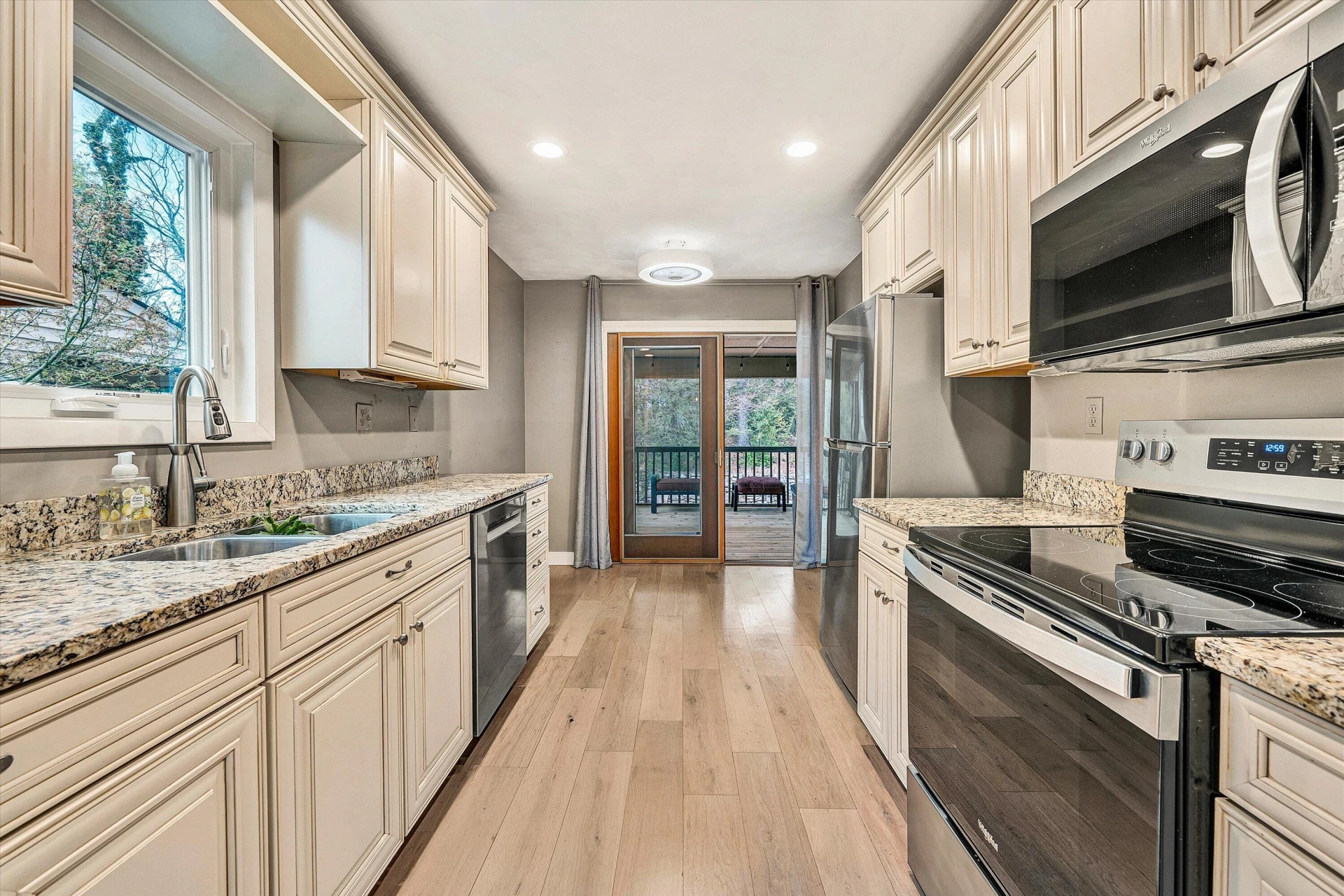 209 Windward DR #209 - Photo 18