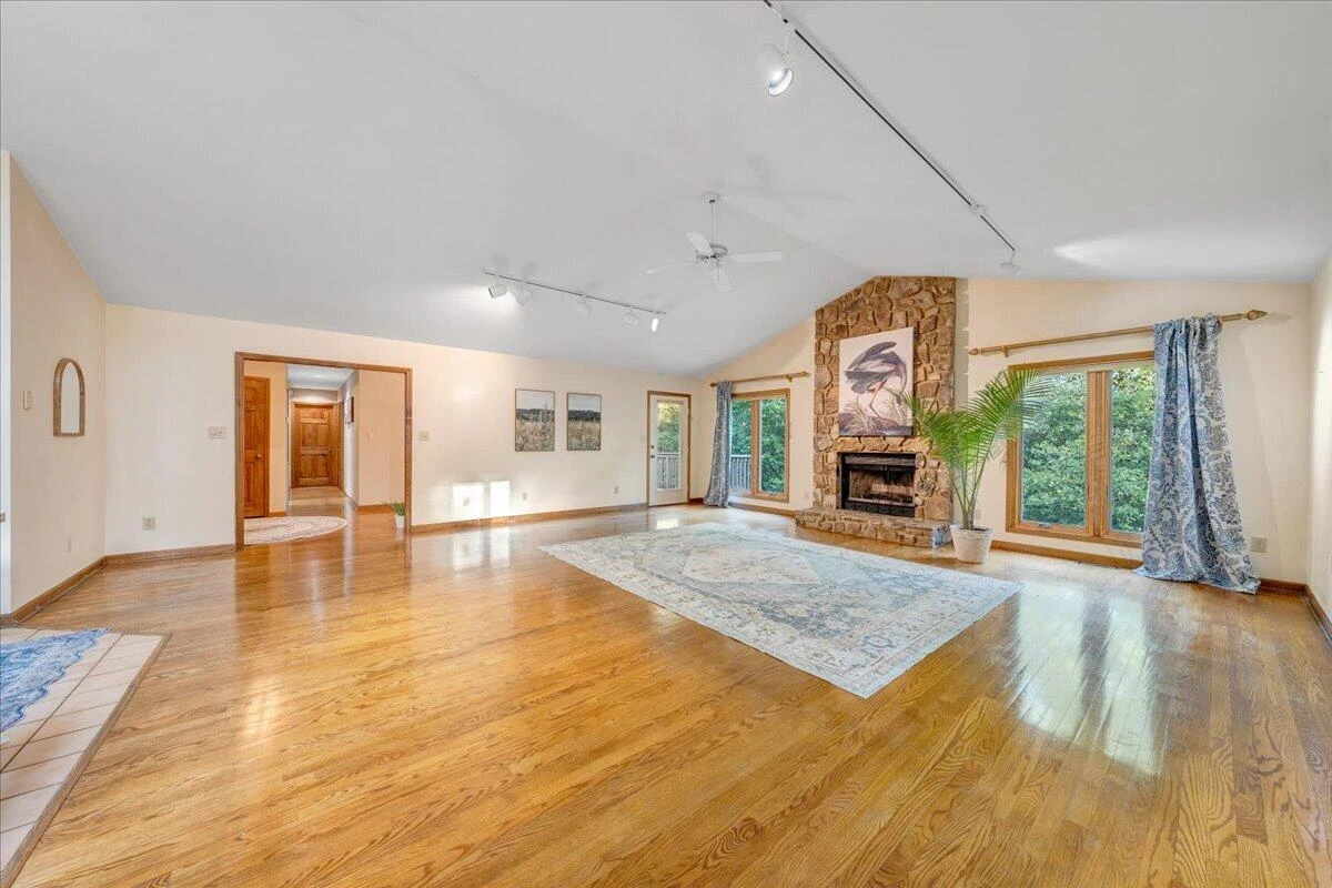 2606 Oak Hill LN - Photo 14