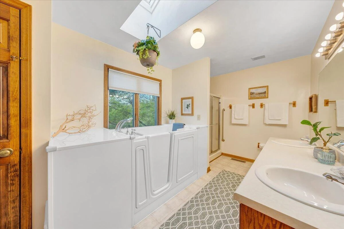 2606 Oak Hill LN - Photo 25
