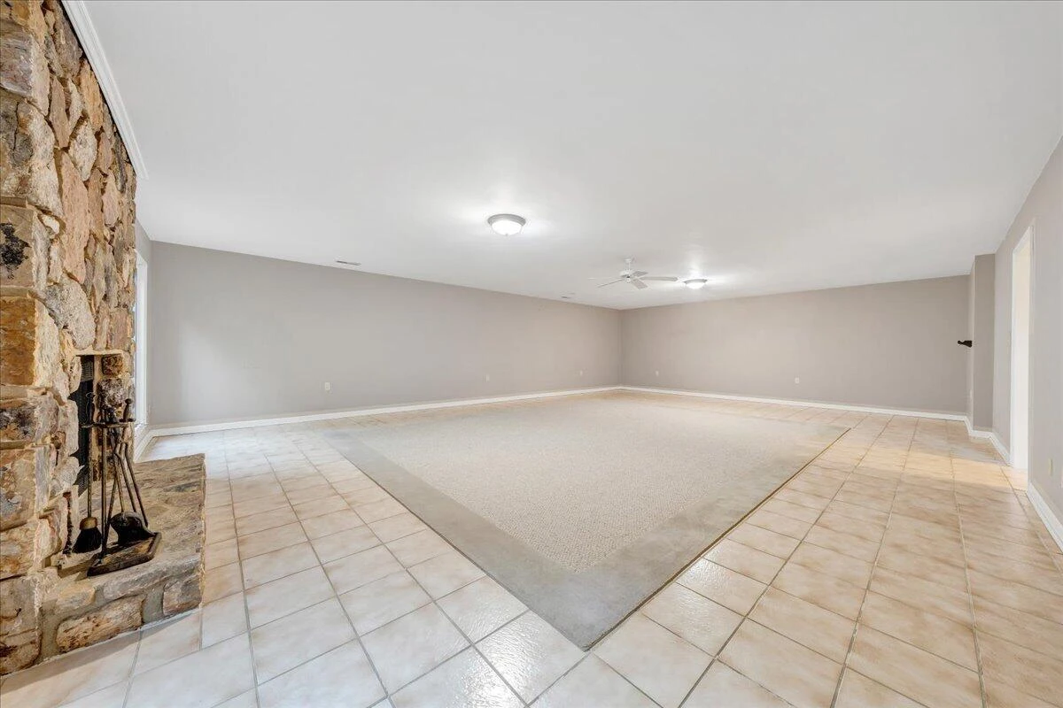 2606 Oak Hill LN - Photo 37