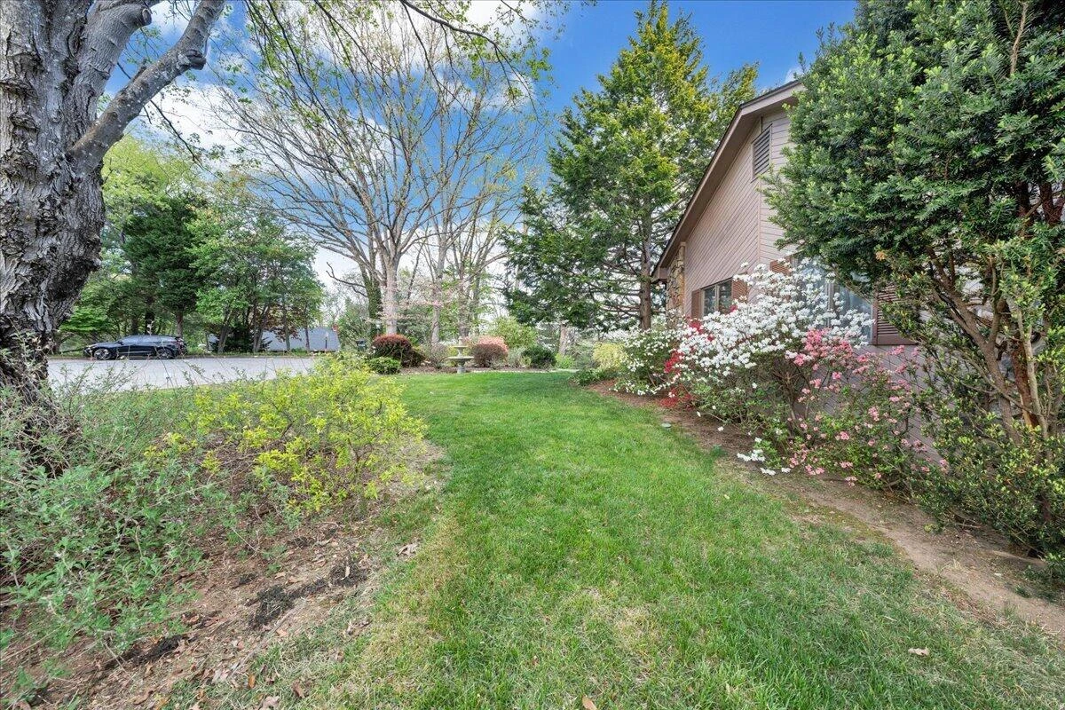 2606 Oak Hill LN - Photo 54