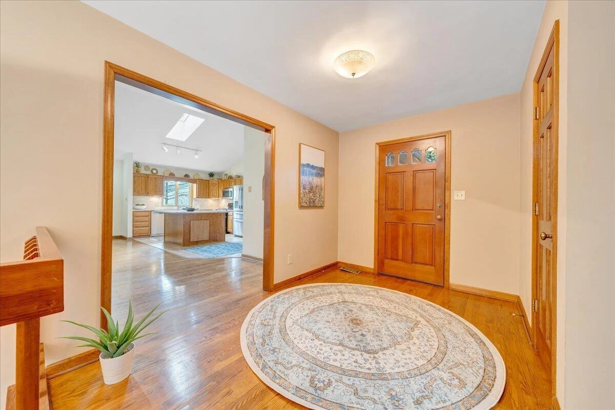 2606 Oak Hill LN - Photo 10