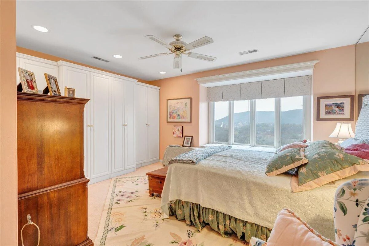 4923 Hunting Hills CT - Photo 33