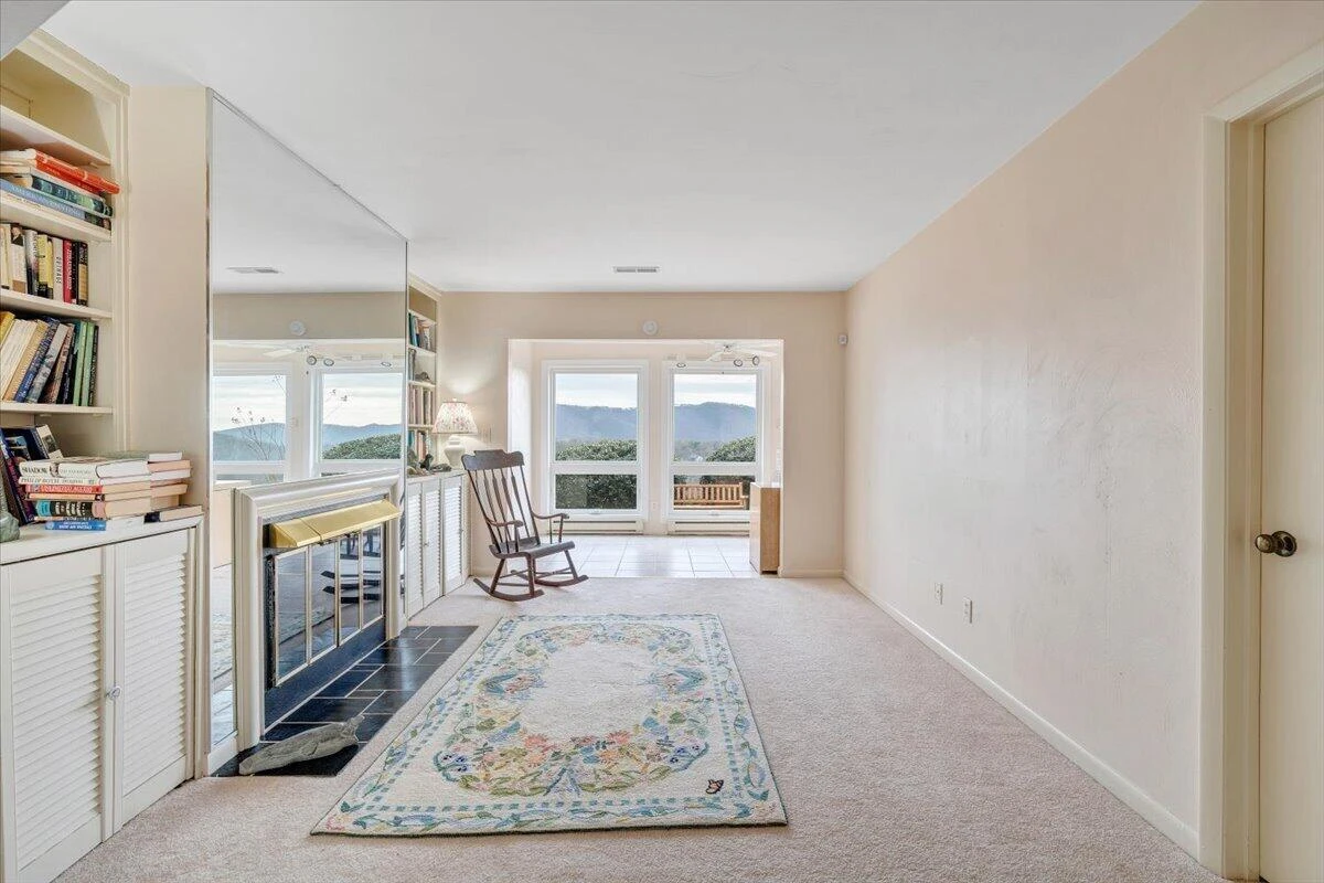 4923 Hunting Hills CT - Photo 40