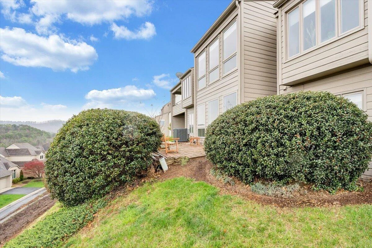 4923 Hunting Hills CT - Photo 53