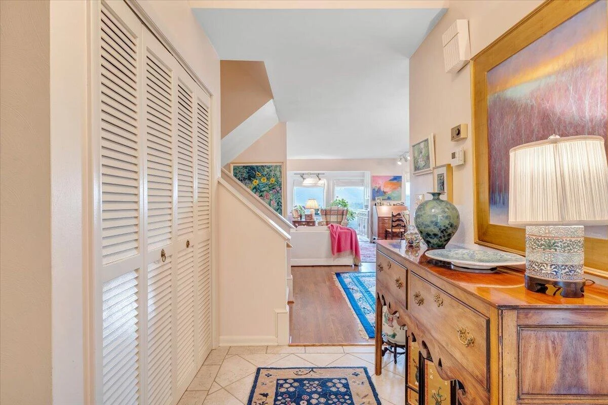 4923 Hunting Hills CT - Photo 9