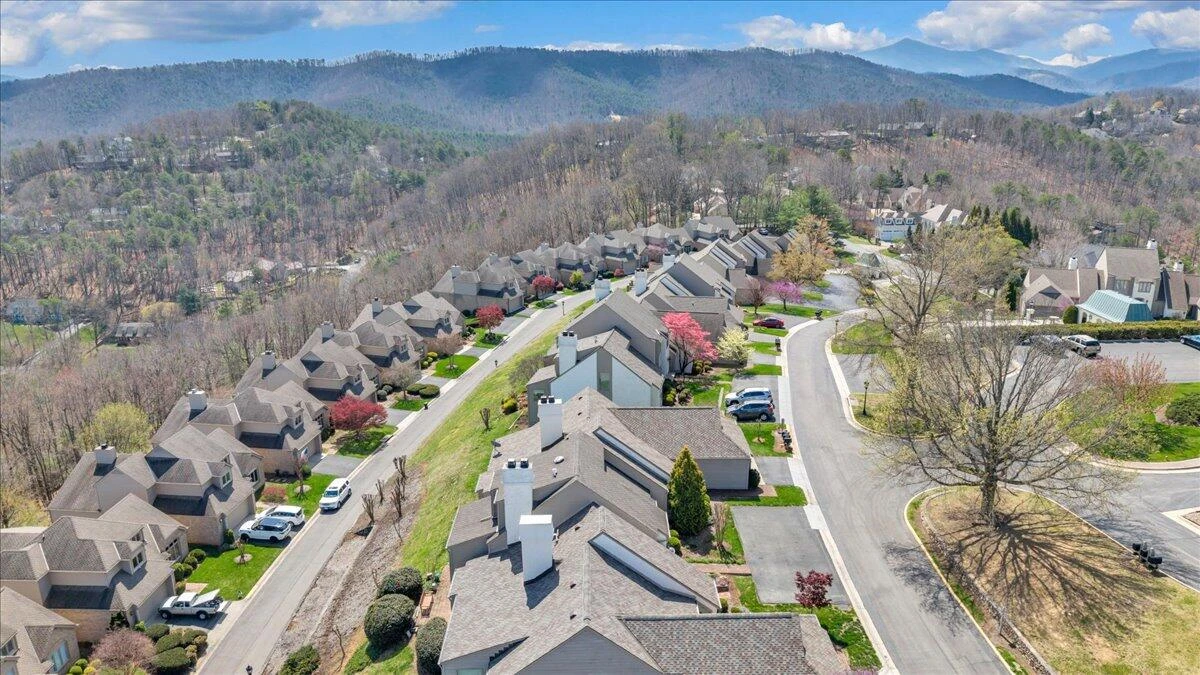 4923 Hunting Hills CT - Photo 63