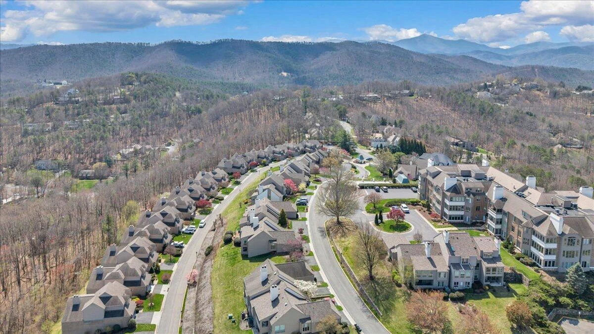 4923 Hunting Hills CT - Photo 64