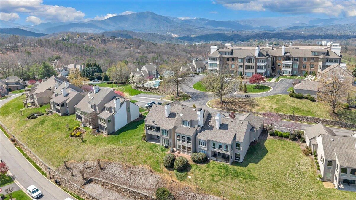 4923 Hunting Hills CT - Photo 65