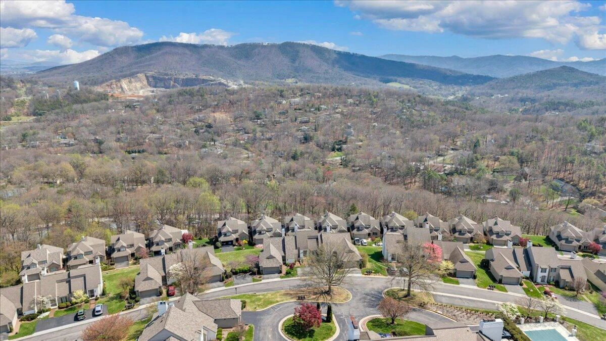 4923 Hunting Hills CT - Photo 74