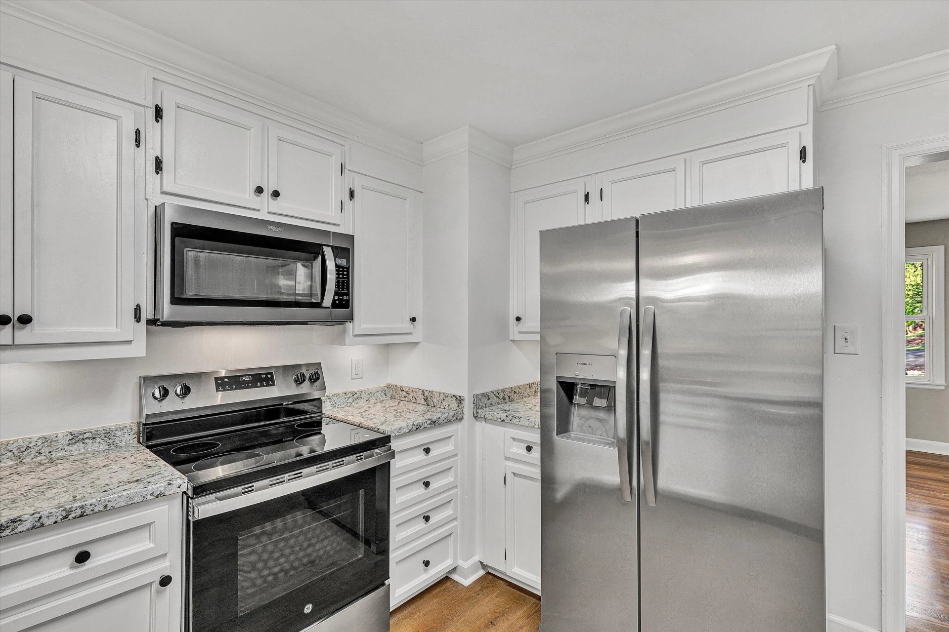 2209 Byrd AVE - Photo 10