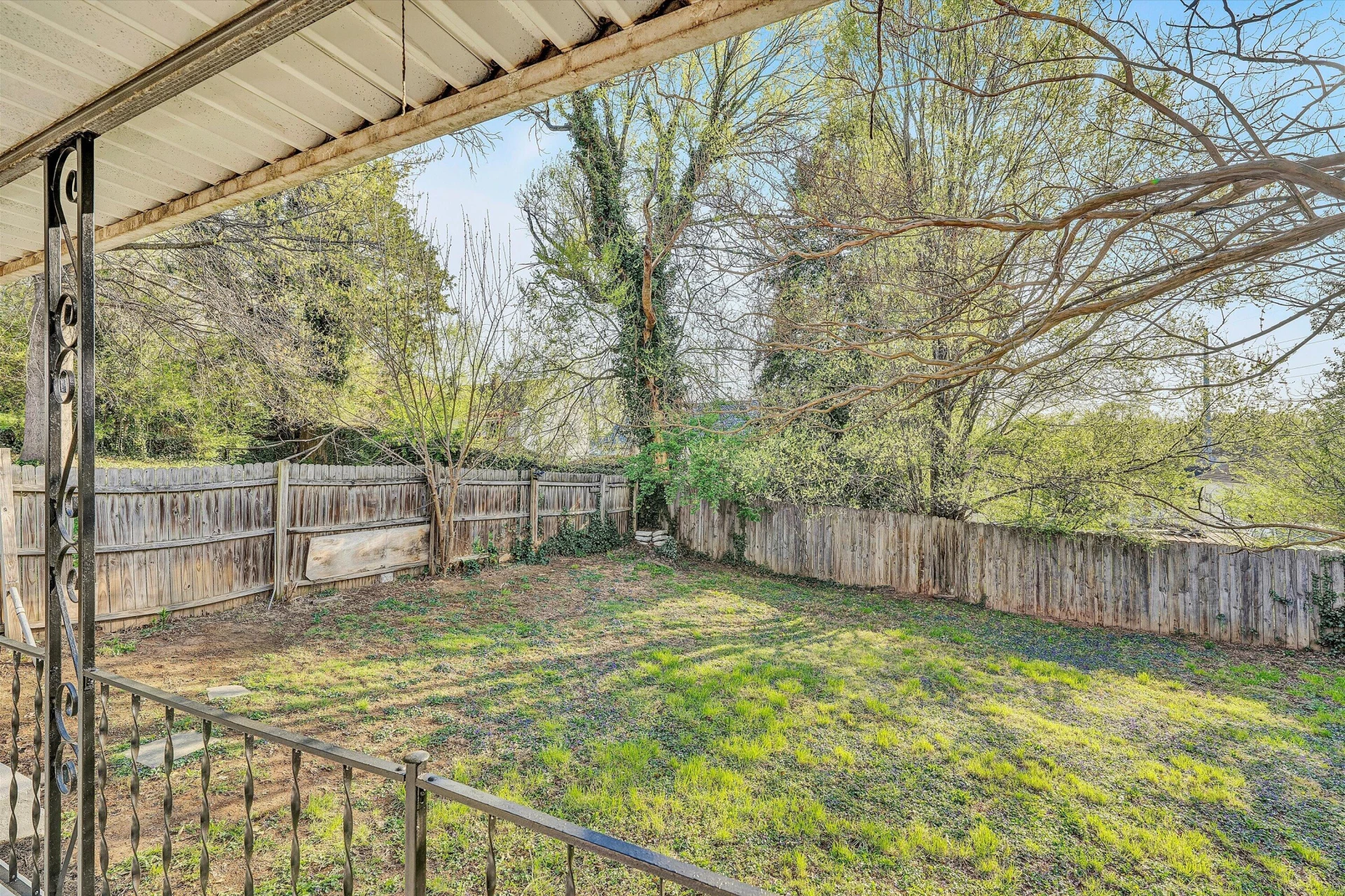 2209 Byrd AVE - Photo 18