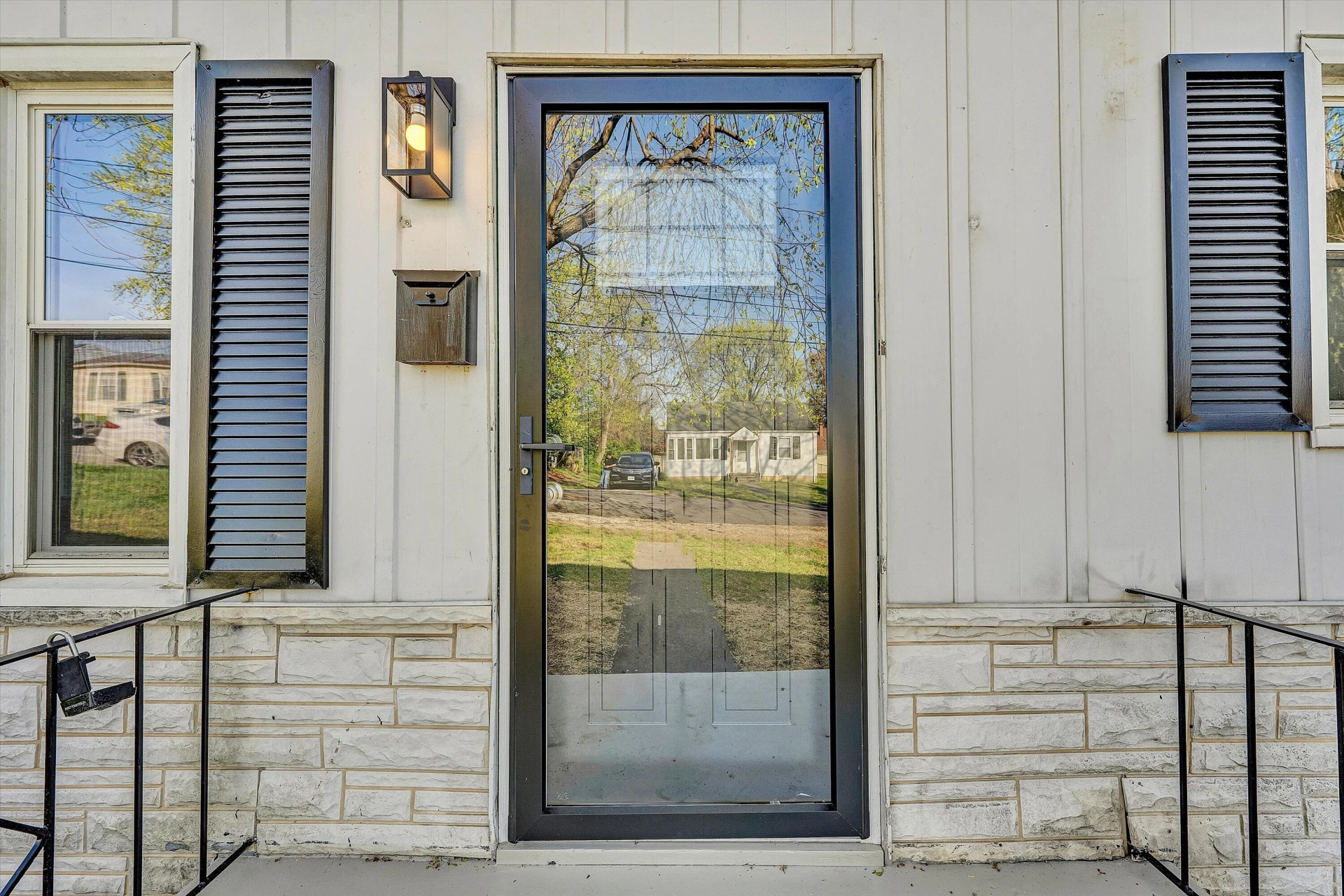 2209 Byrd AVE - Photo 4